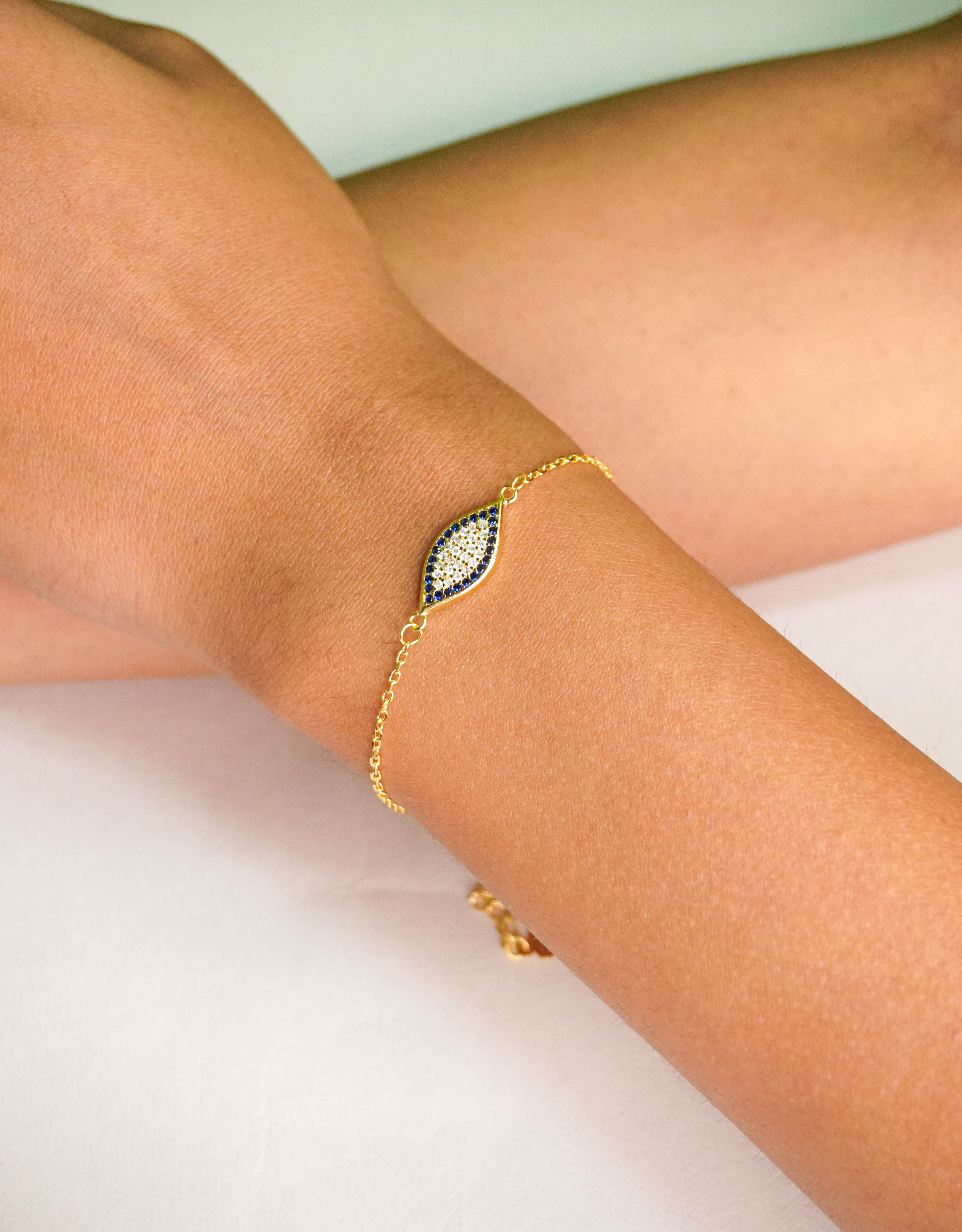 Glamour Bloom Bracelet