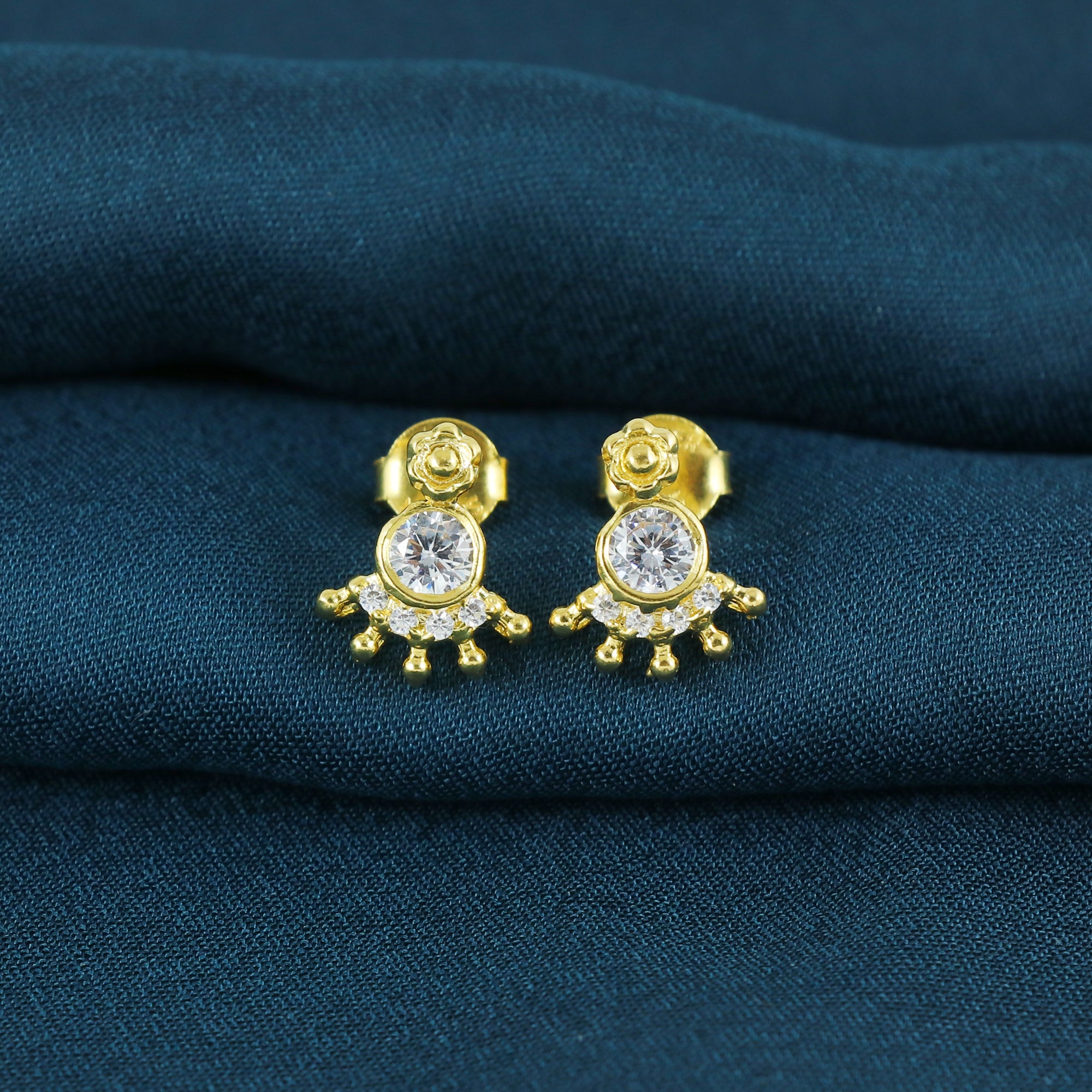 Classic Shiny Earrings