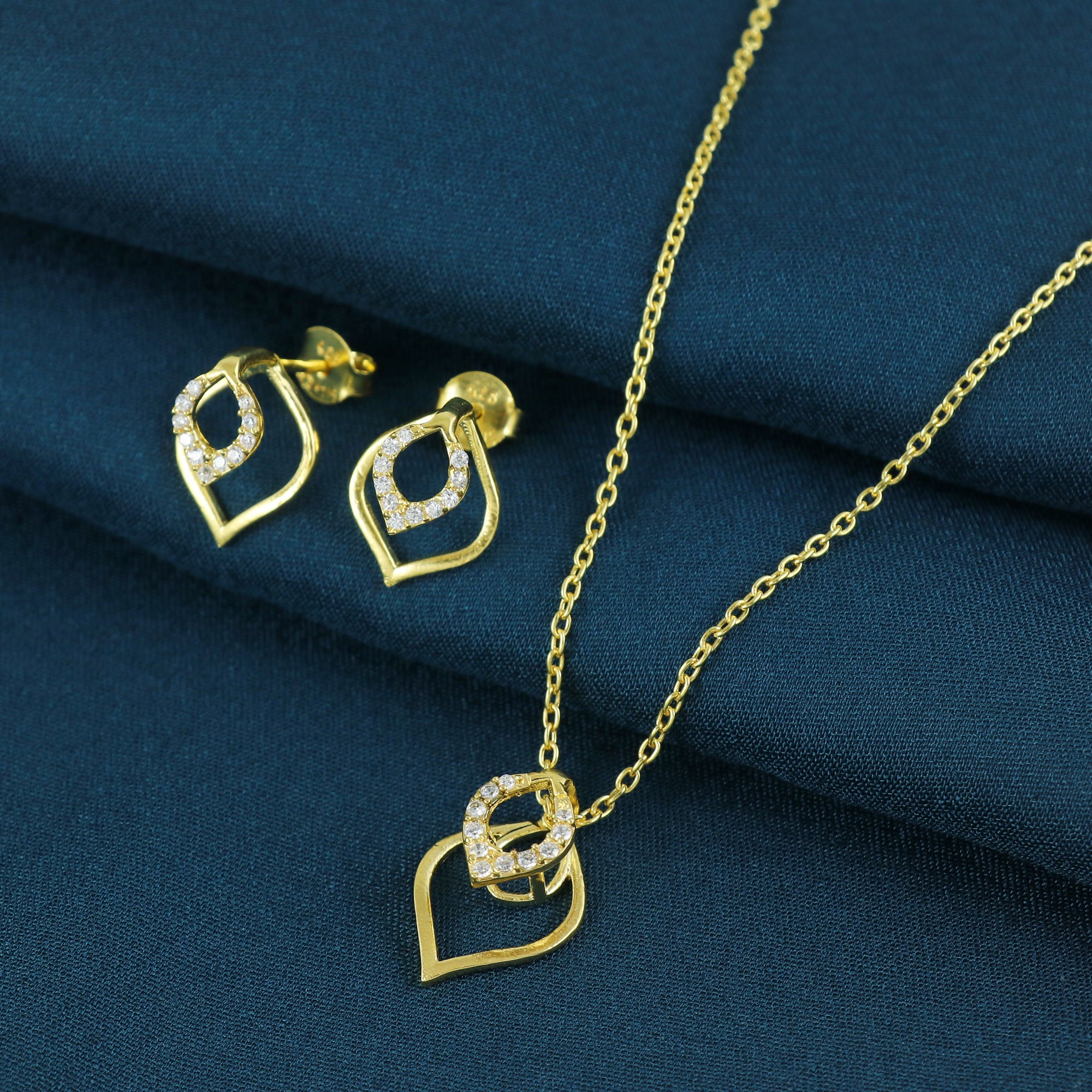 Petal Drop Set
(Without Chain)
