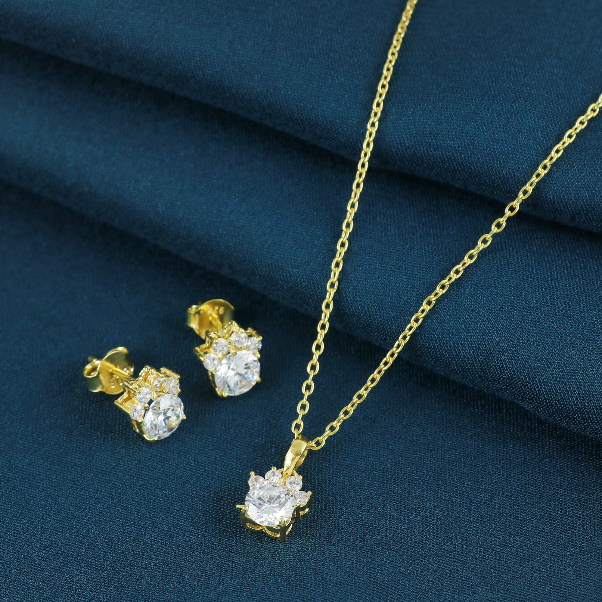 Classic Charming Set
(Without Chain)