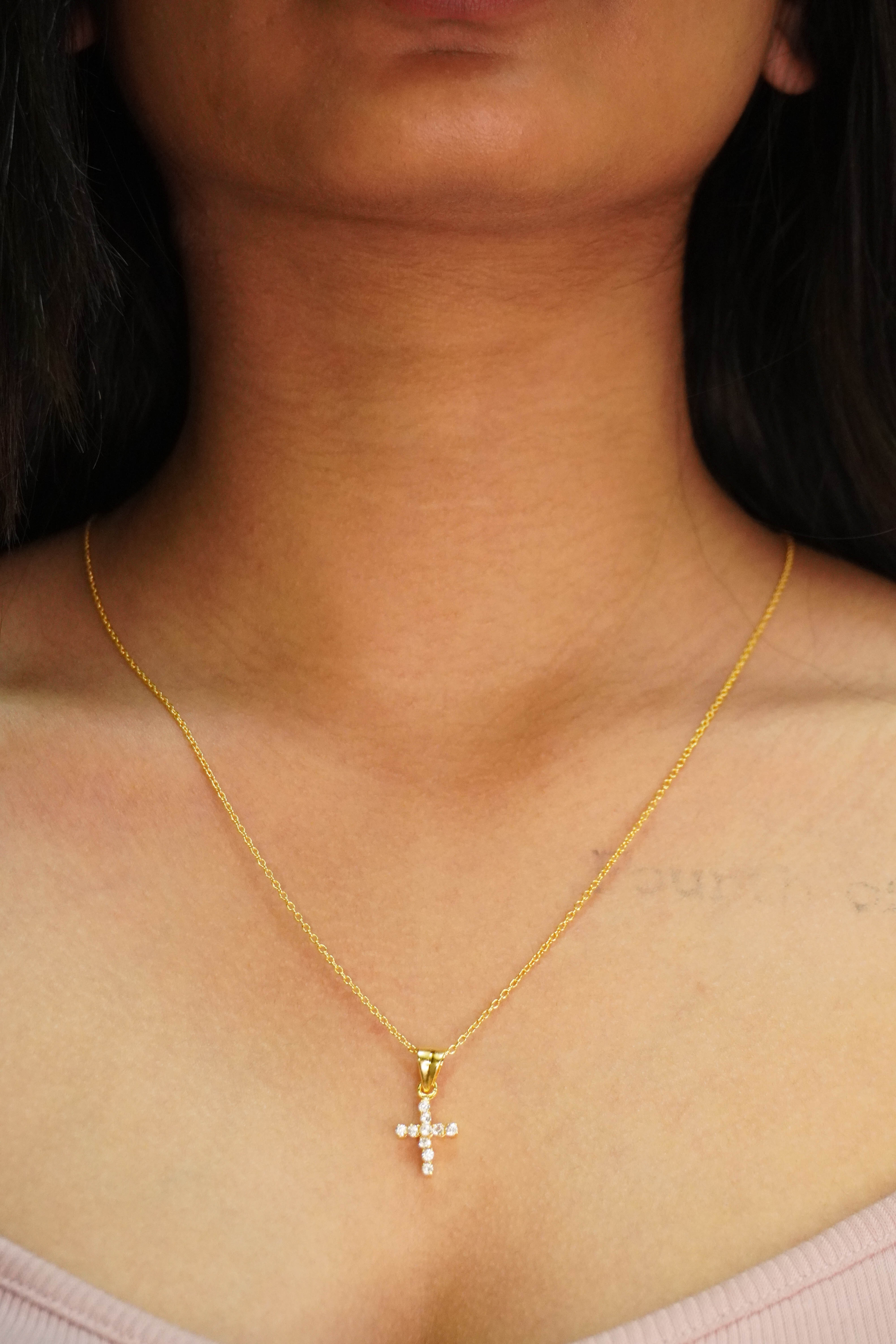 Holy Cross Pendant
(Without Chain)